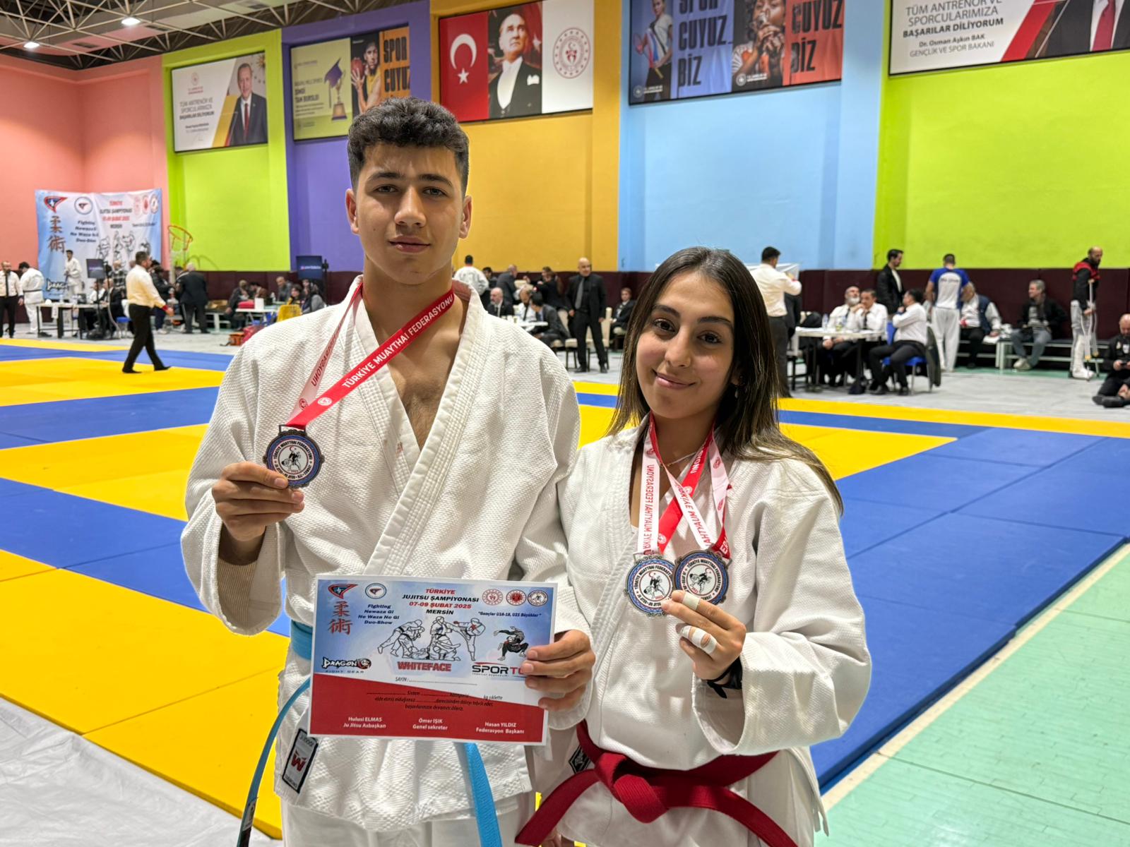 TÜRKIYE JUJITSU SAMPIYONASINDA 1 GÜMÜS, 1 BRONZ MADALYA